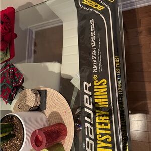 Bauer 2025 Collection Stick in Black and Gold